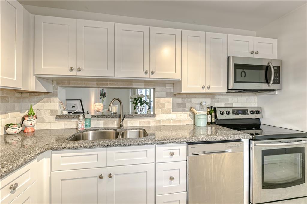 Olive Leaf Condo - Residential Lease