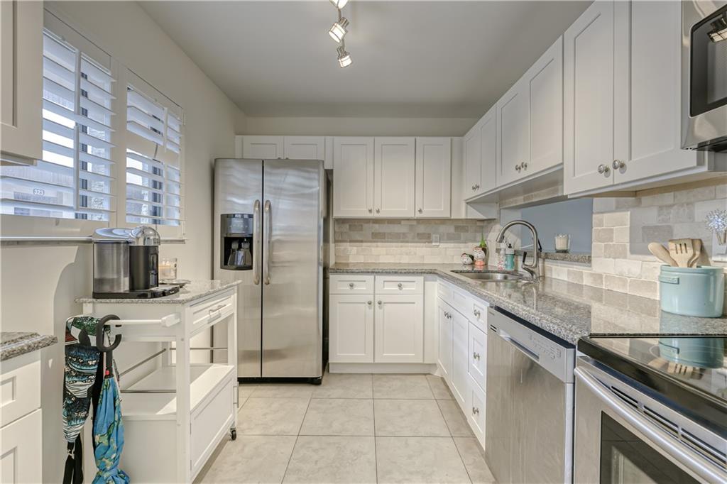 Olive Leaf Condo - Residential Lease