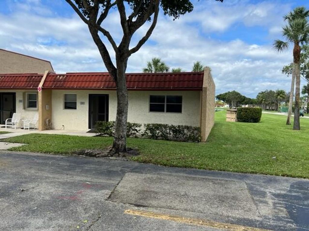 Photo of 101 Lake Evelyn Drive, West Palm Beach, FL 33411 (MLS # R10849311)