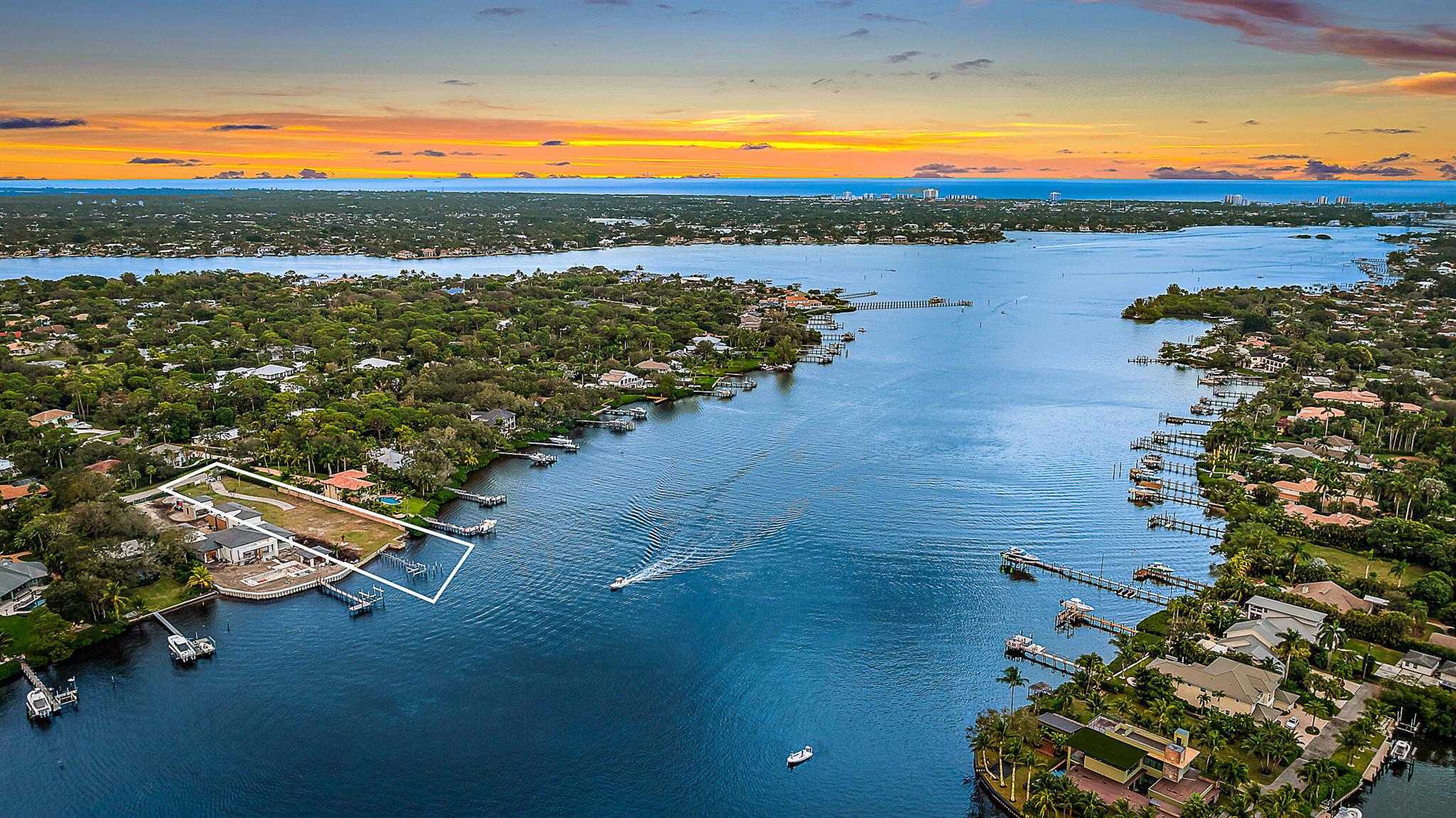 Pennock Point - Land