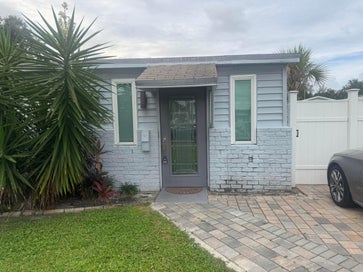 2793 SHAWNEE Road B West Palm Beach FL 33406