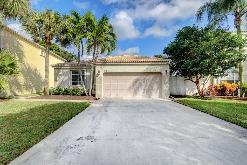 Photo of 7457 Kingsley Court Ct, Lake Worth Beach, FL 33467 (MLS # R10768535)