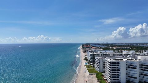 A home in South Palm Beach