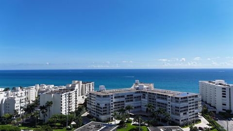 A home in South Palm Beach