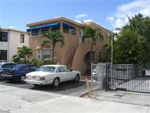 Spacious 1 bedroom apartment available unfurnished on a yearly basis, just freshly painted. Large off-white tiles throughout, new ac unit in living room, like new stove & refrigerator, 4 closets and 1 is cedar lined! Only 1/2 block to the beach and 1/2 block to a water taxi pick up area. New vanity in bathroom. Laundry facility on premises. Large patio area in the back. Provide full credit report with scores, background check, legible copy of a valid ID, completely filled out tenant application provided in attachments, adequate proof of funds and last 3 pay stubs. Parking for 1 car only. Indoor cat allowed with small refundable fee. Quick approval with proper documentation. No RV, motorcycle, boat or trailer allowed to park on the property. No vehicle can park over sidewalk.