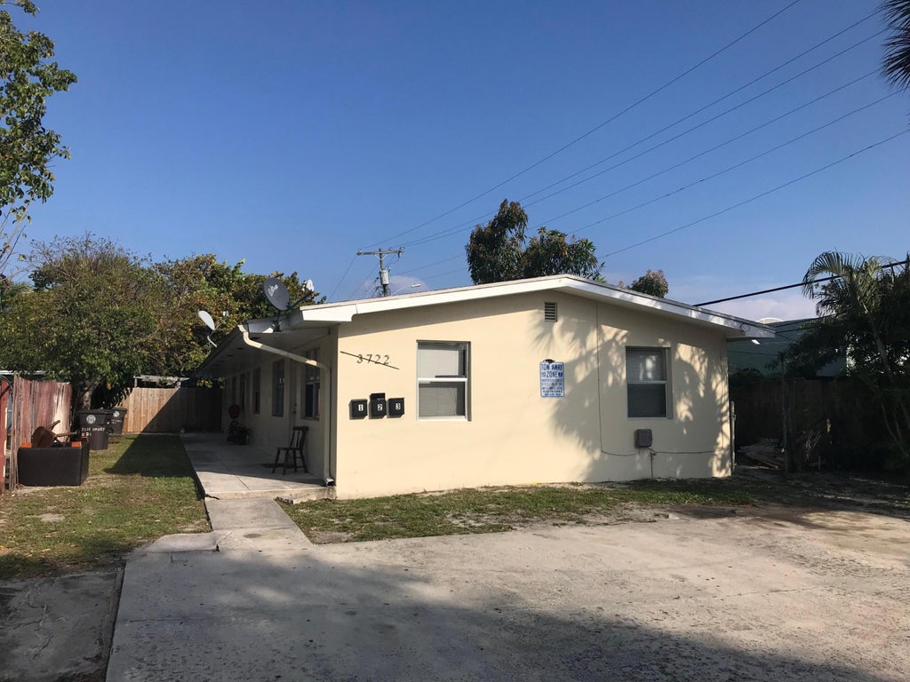 Photo of 3722 Henry Avenue #3, West Palm Beach, FL 33405 (MLS # B26047188)