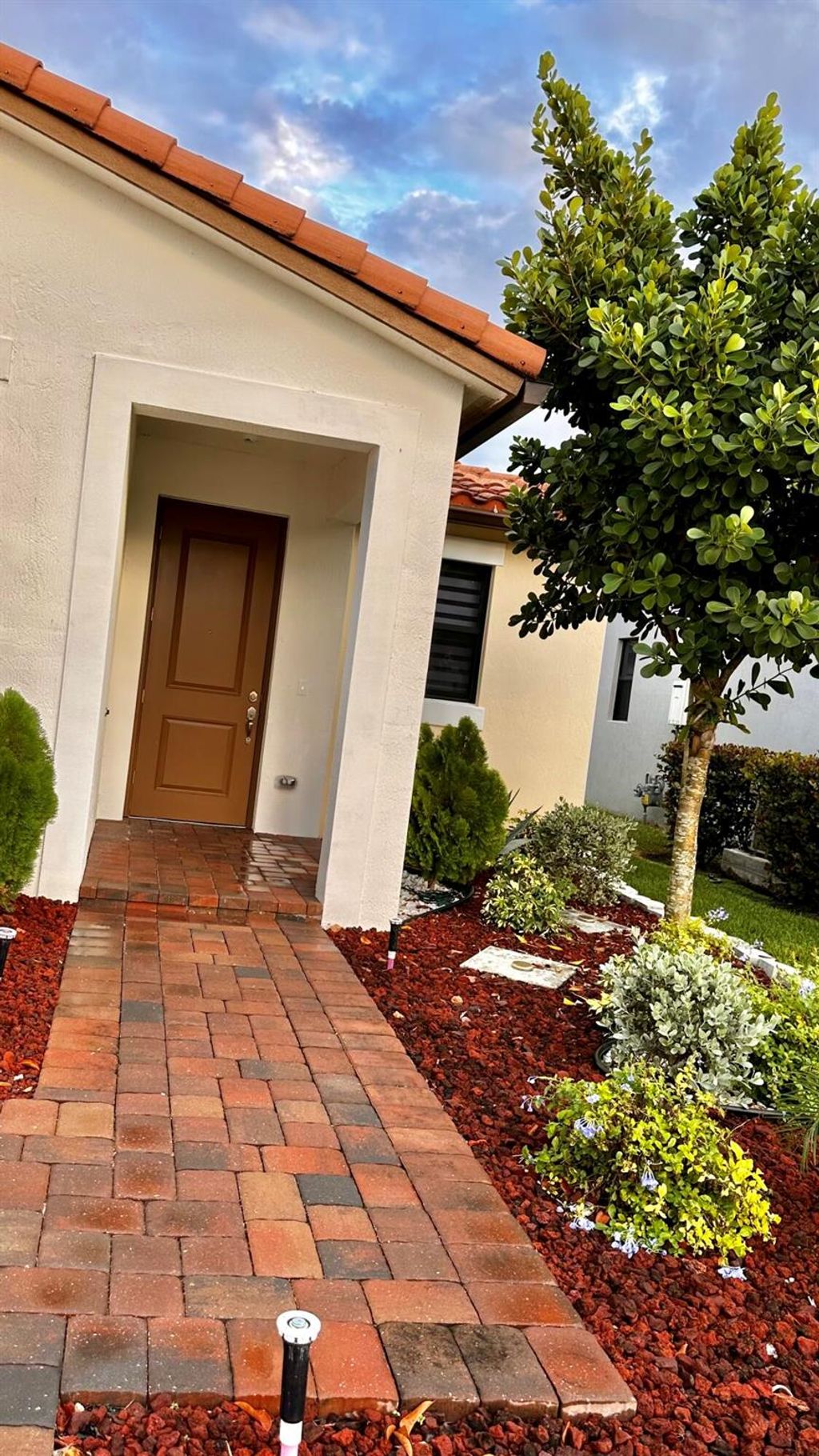 Photo of 5570 Quiet Lake Pl, Westlake, FL 33470 (MLS # R10950102)