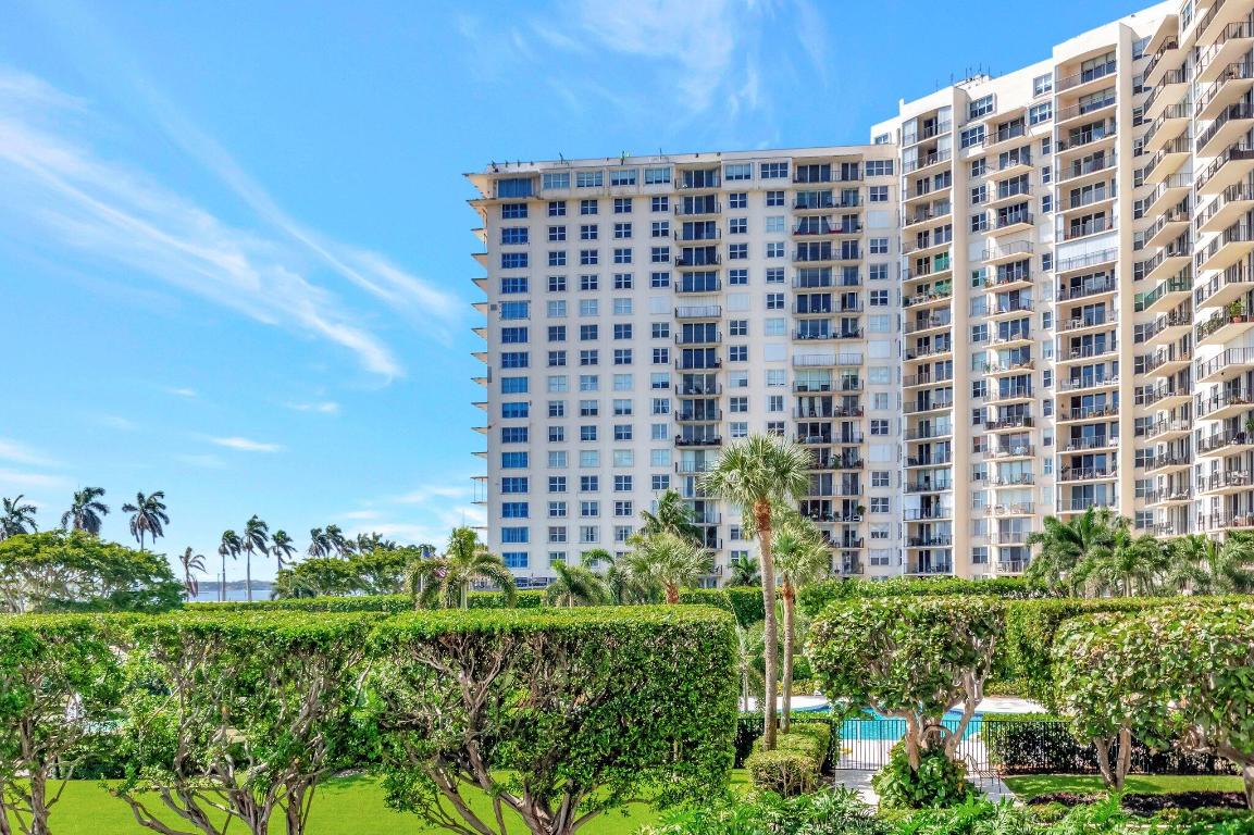 1701 S Flagler Drive 203