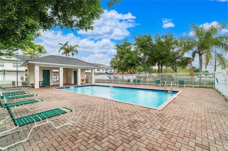 CAMBRIDGE PARK - Residential