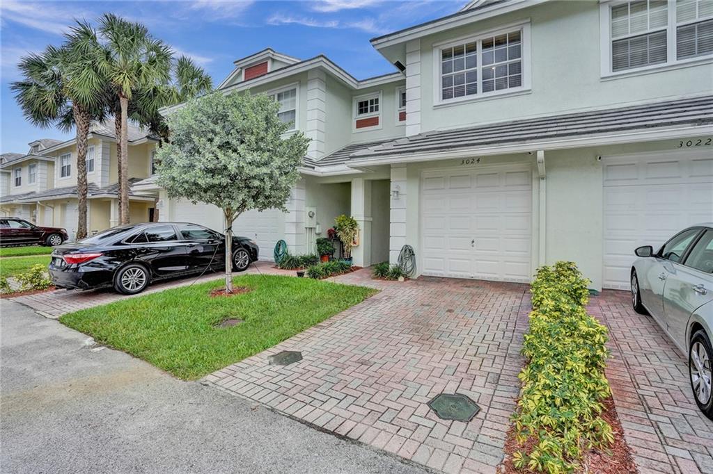 CAMBRIDGE PARK - Residential