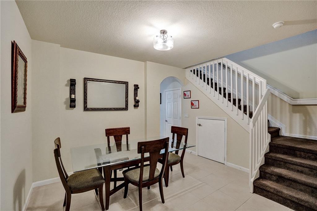 CAMBRIDGE PARK - Residential