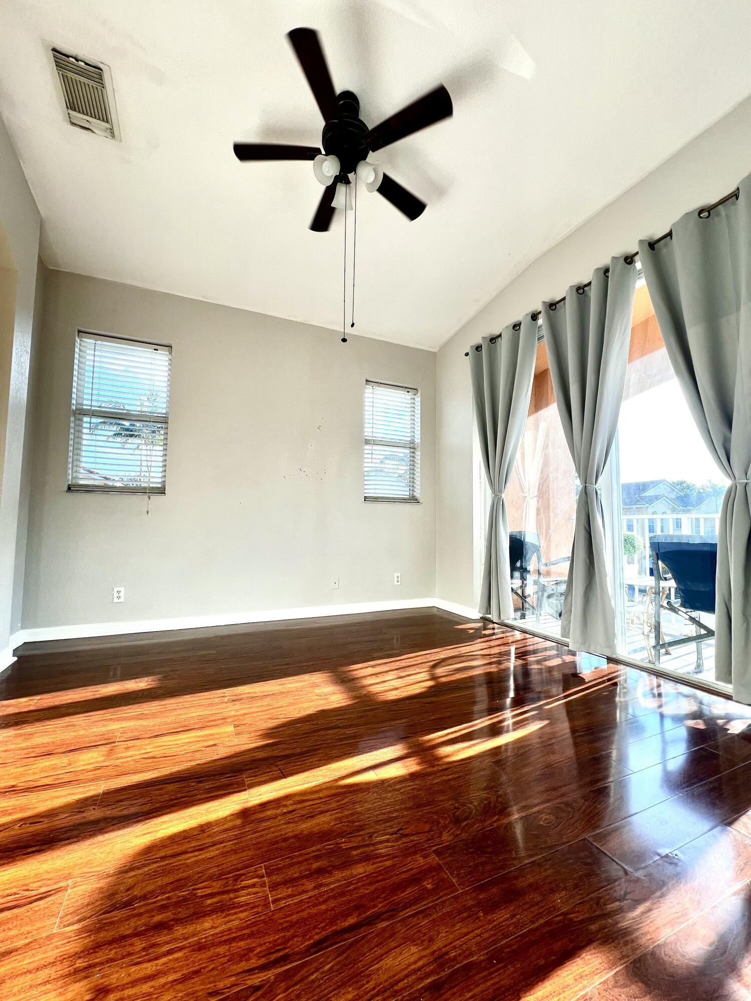 SIERRA BAY - Residential