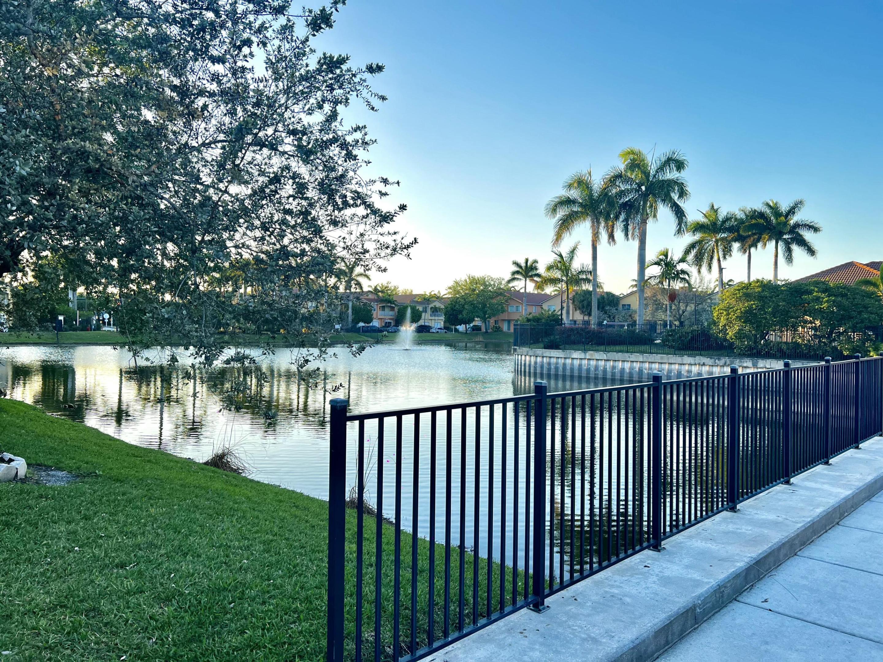 SIERRA BAY - Residential