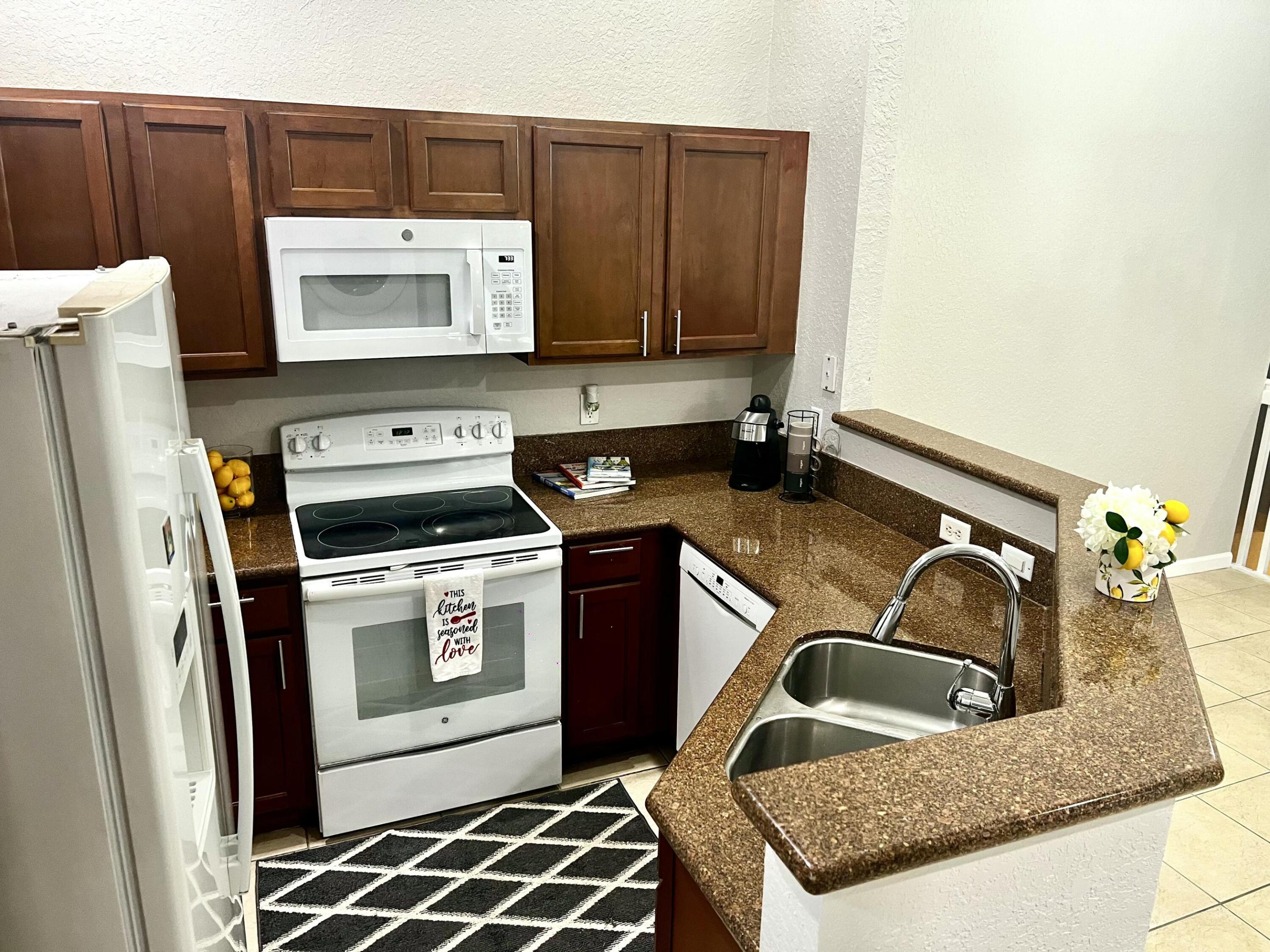 SIERRA BAY - Residential