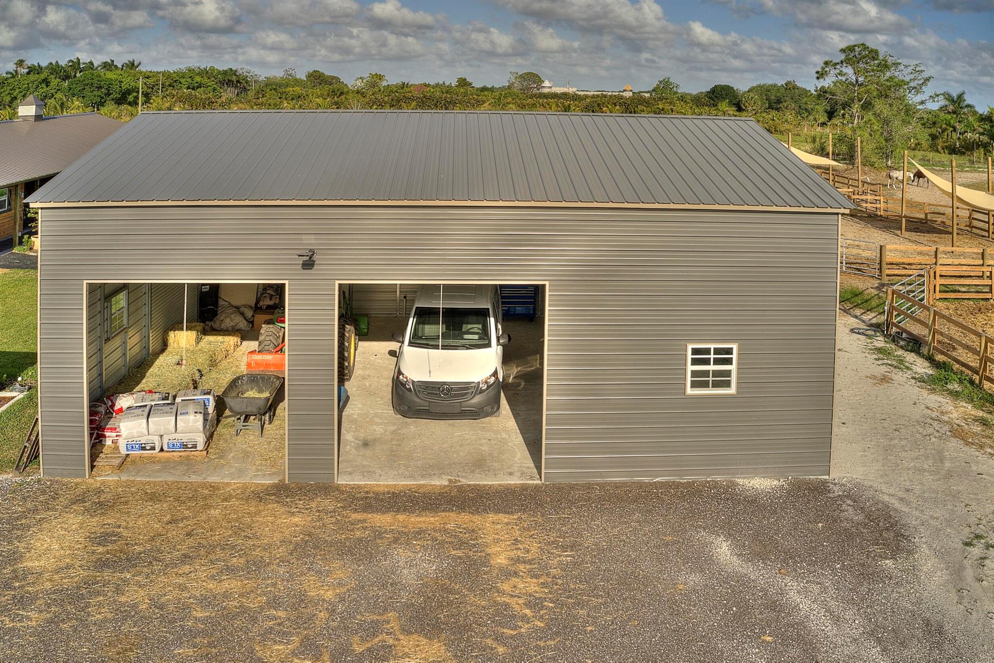 RUSTIC RANCHES - Residential Lease
