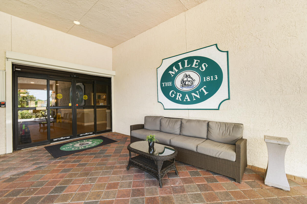 MILES GRANT CONDO - Residential