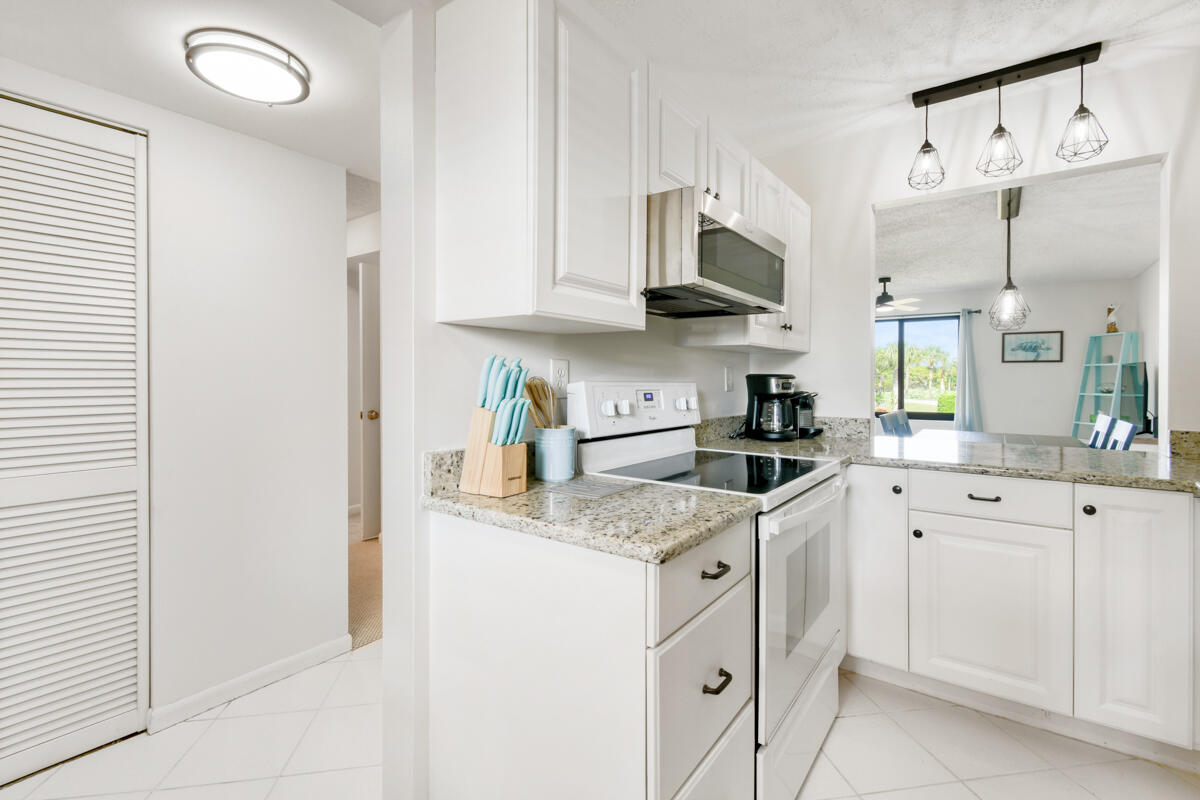 MILES GRANT CONDO - Residential