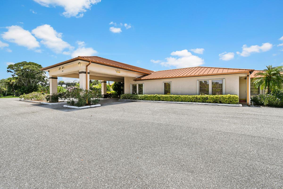 MILES GRANT CONDO - Residential