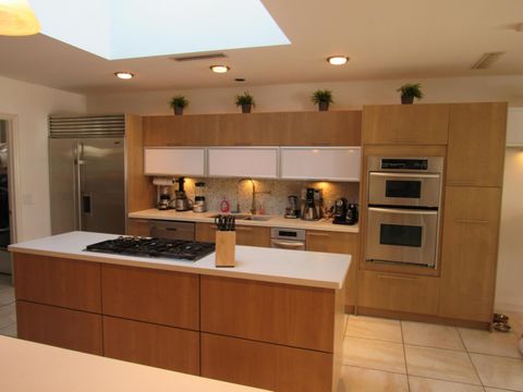 185 Palm Avenue Miami Beach FL 33139