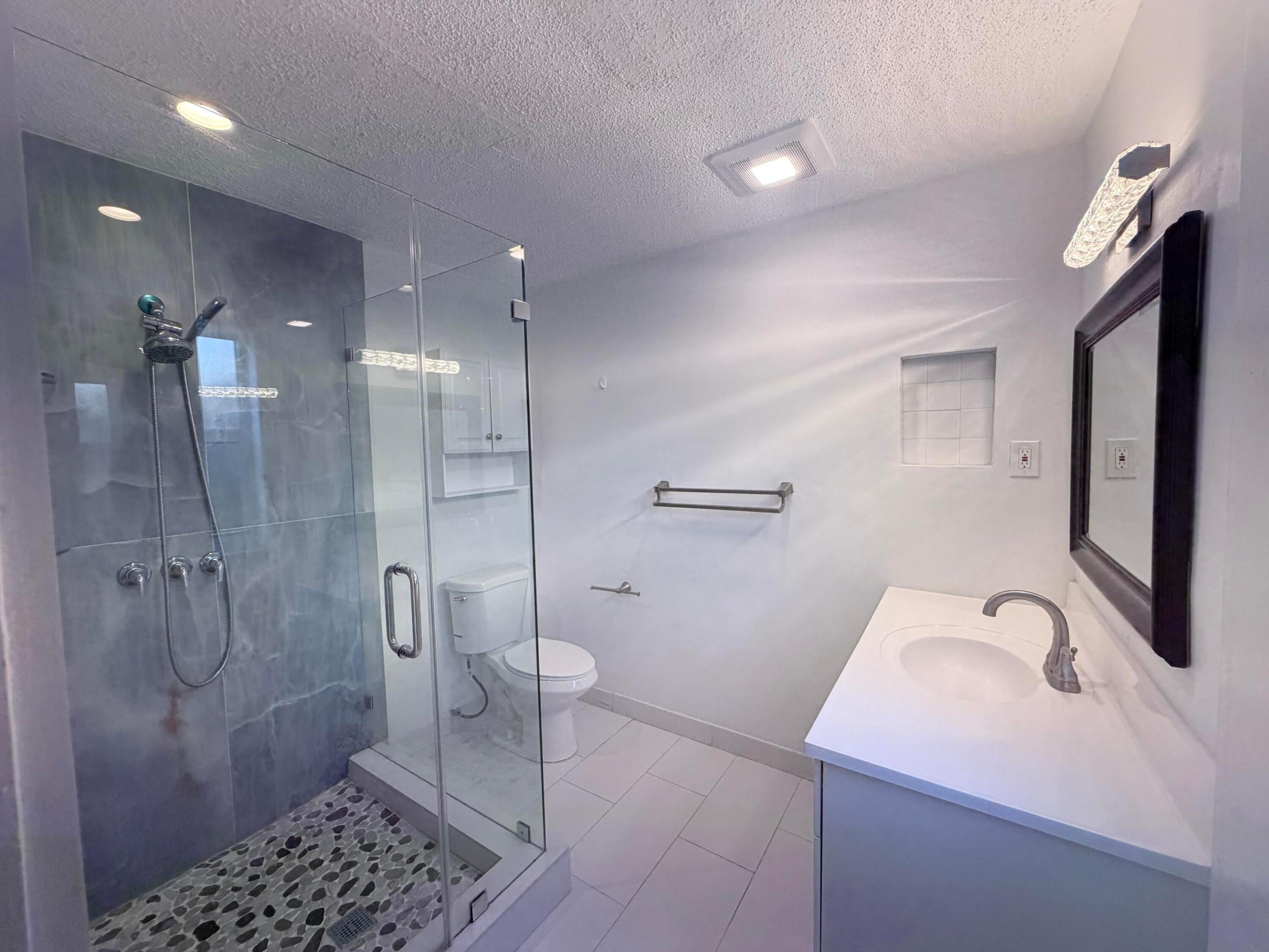 11260 NW 39th Street