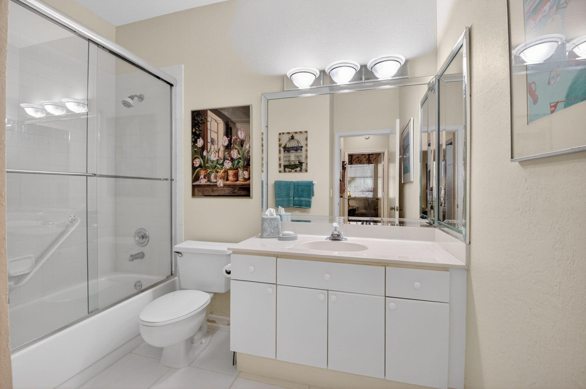 BANYANS - Residential