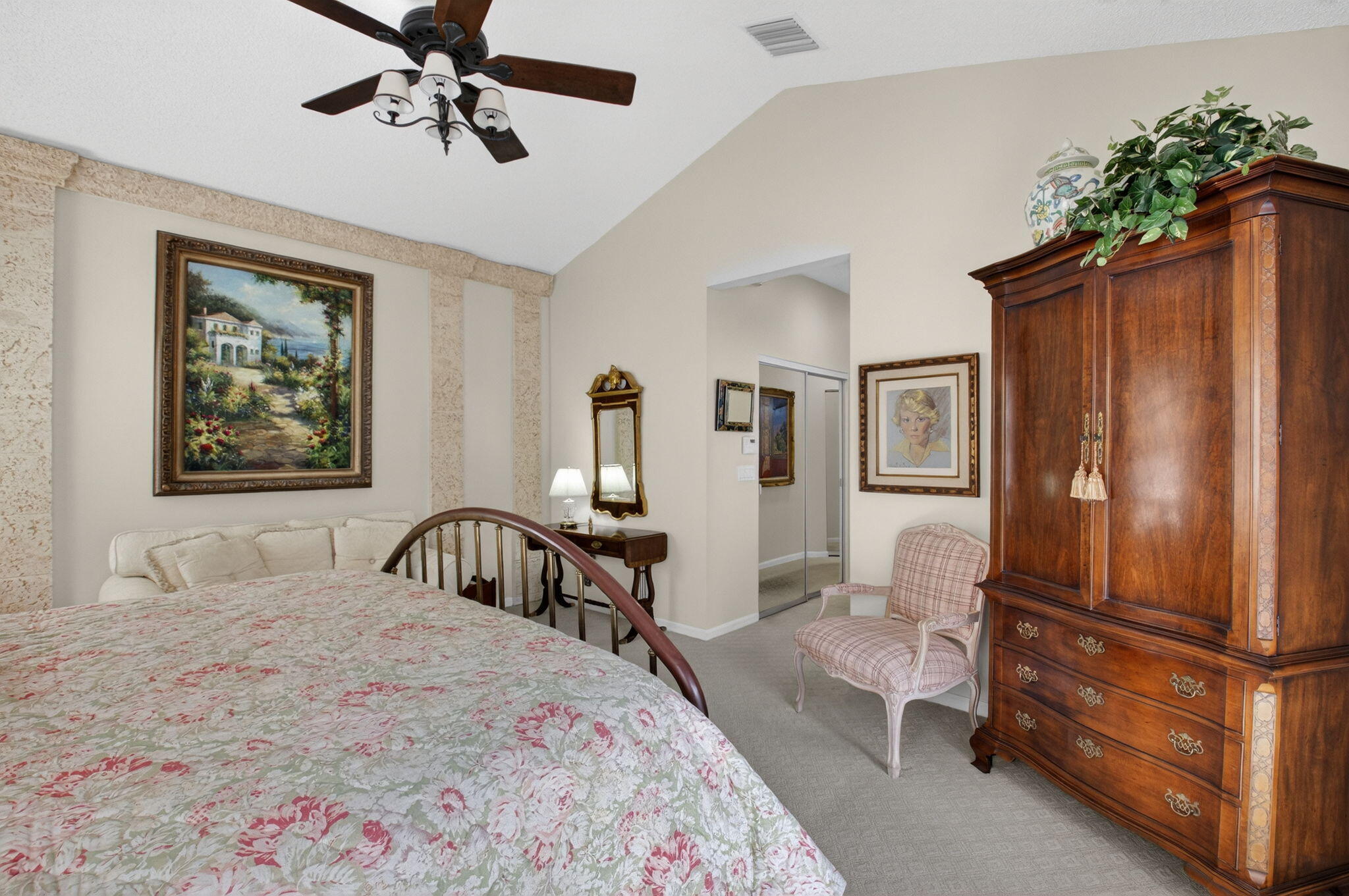 BANYANS - Residential