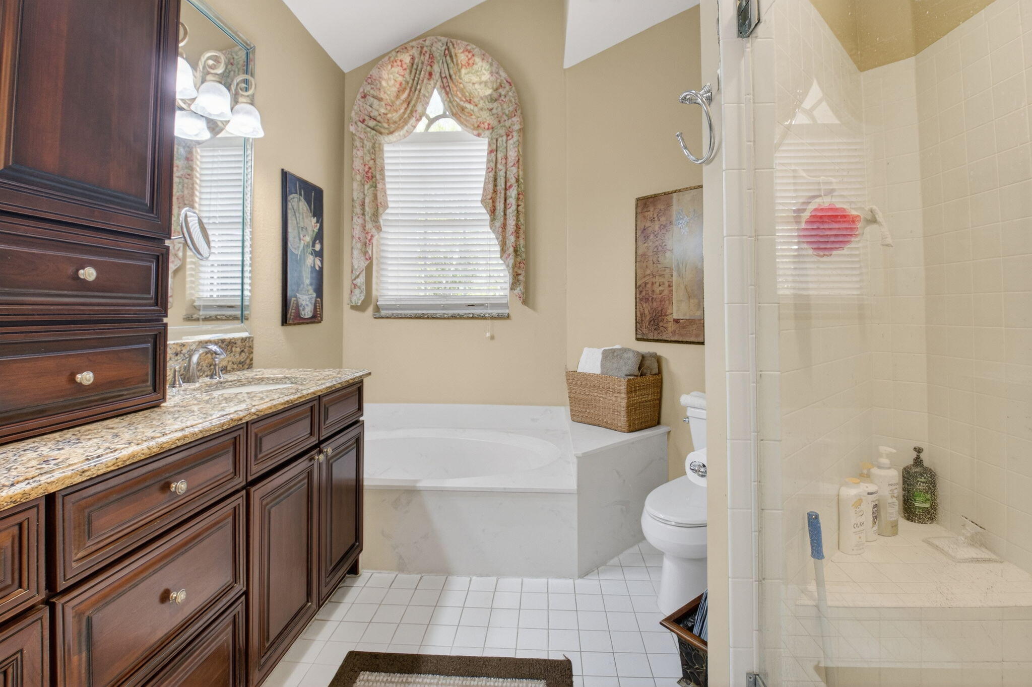 BANYANS - Residential