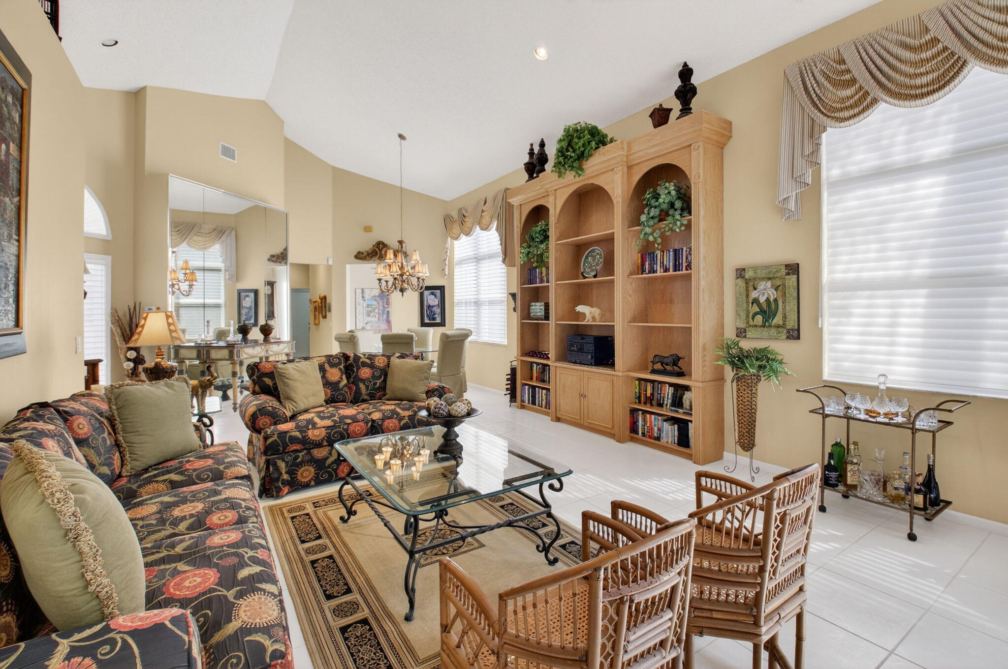 BANYANS - Residential