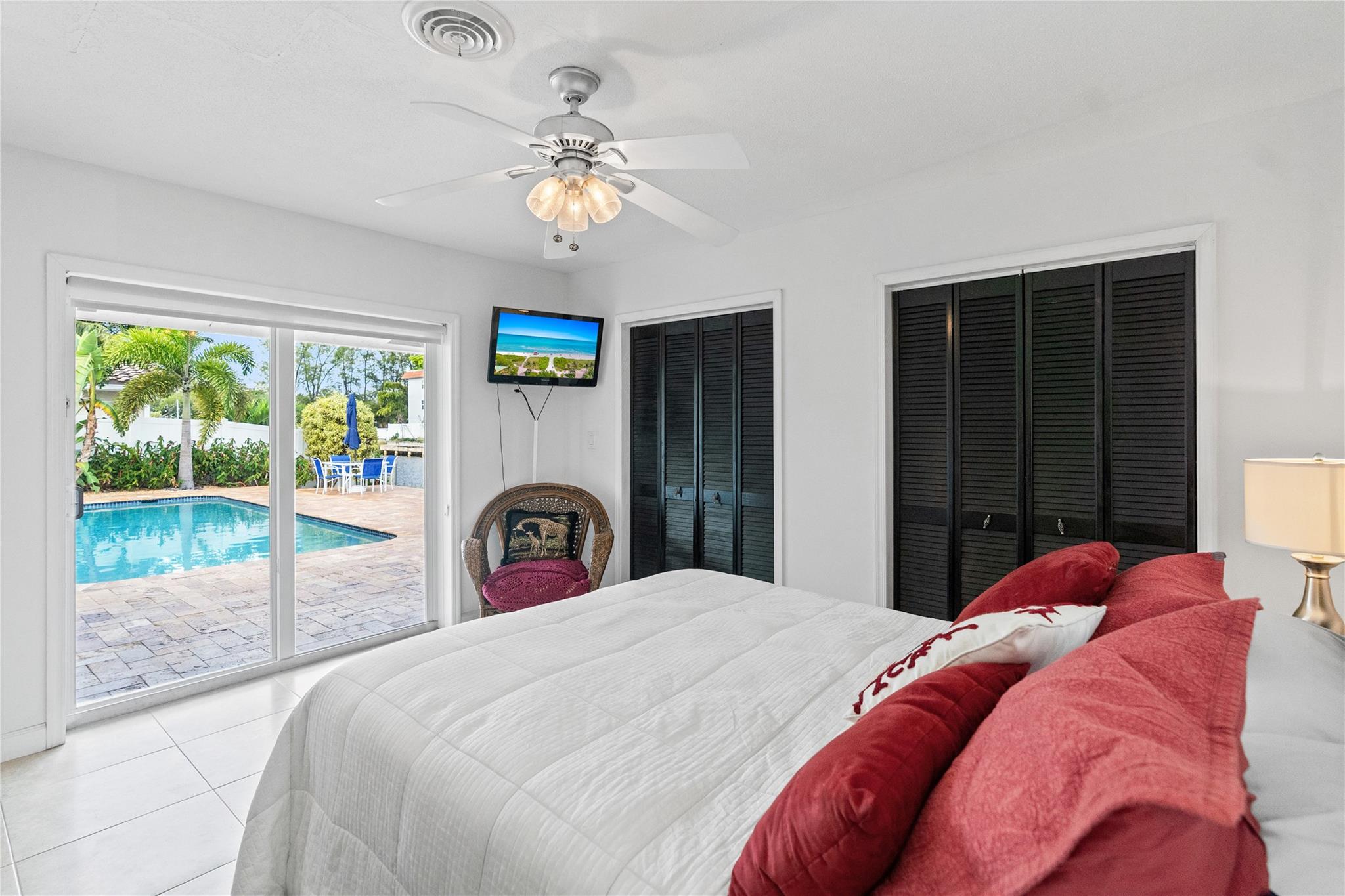 CORAL RIDGE ISLES 45-47 B - Residential