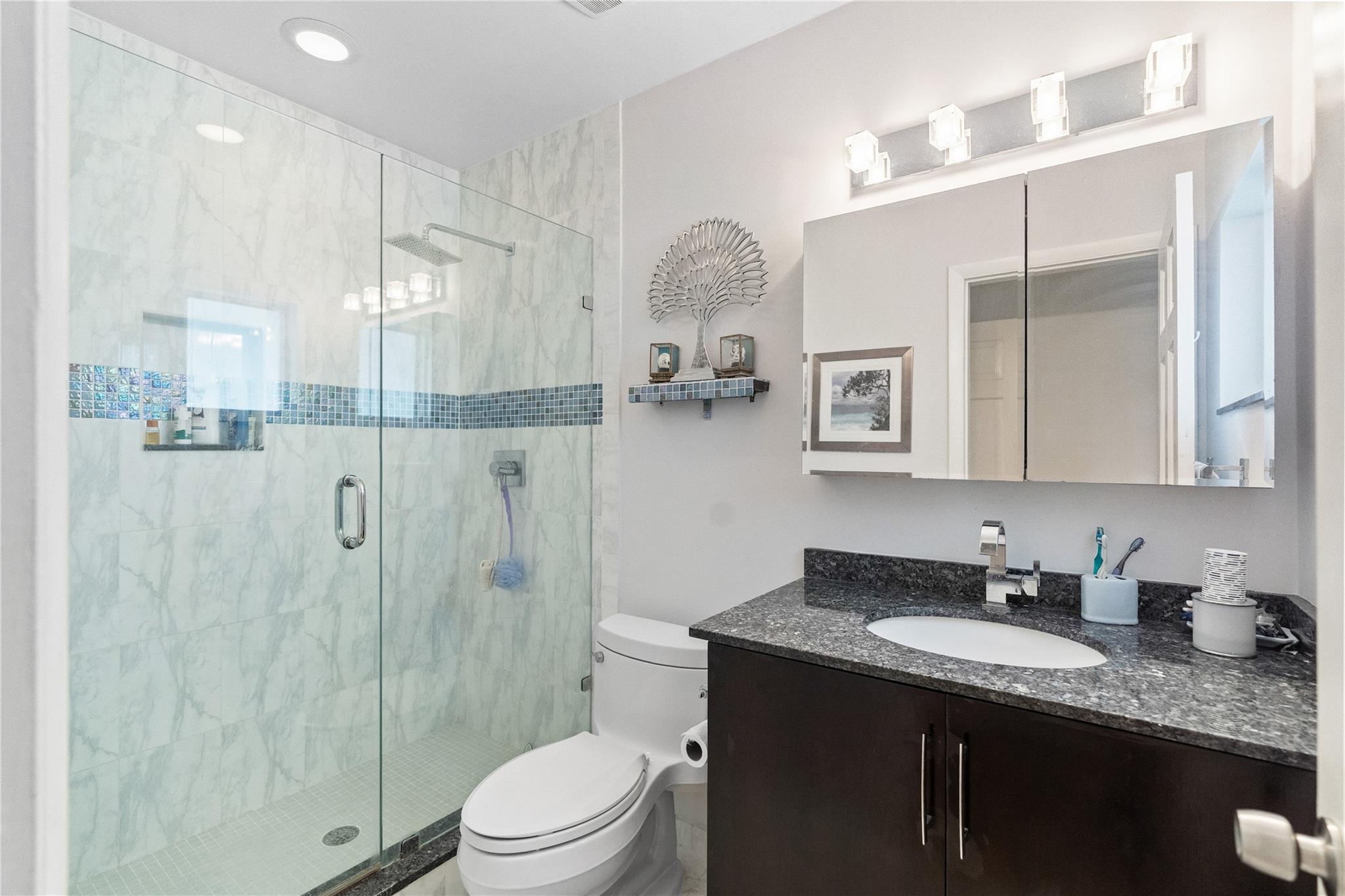 CORAL RIDGE ISLES 45-47 B - Residential