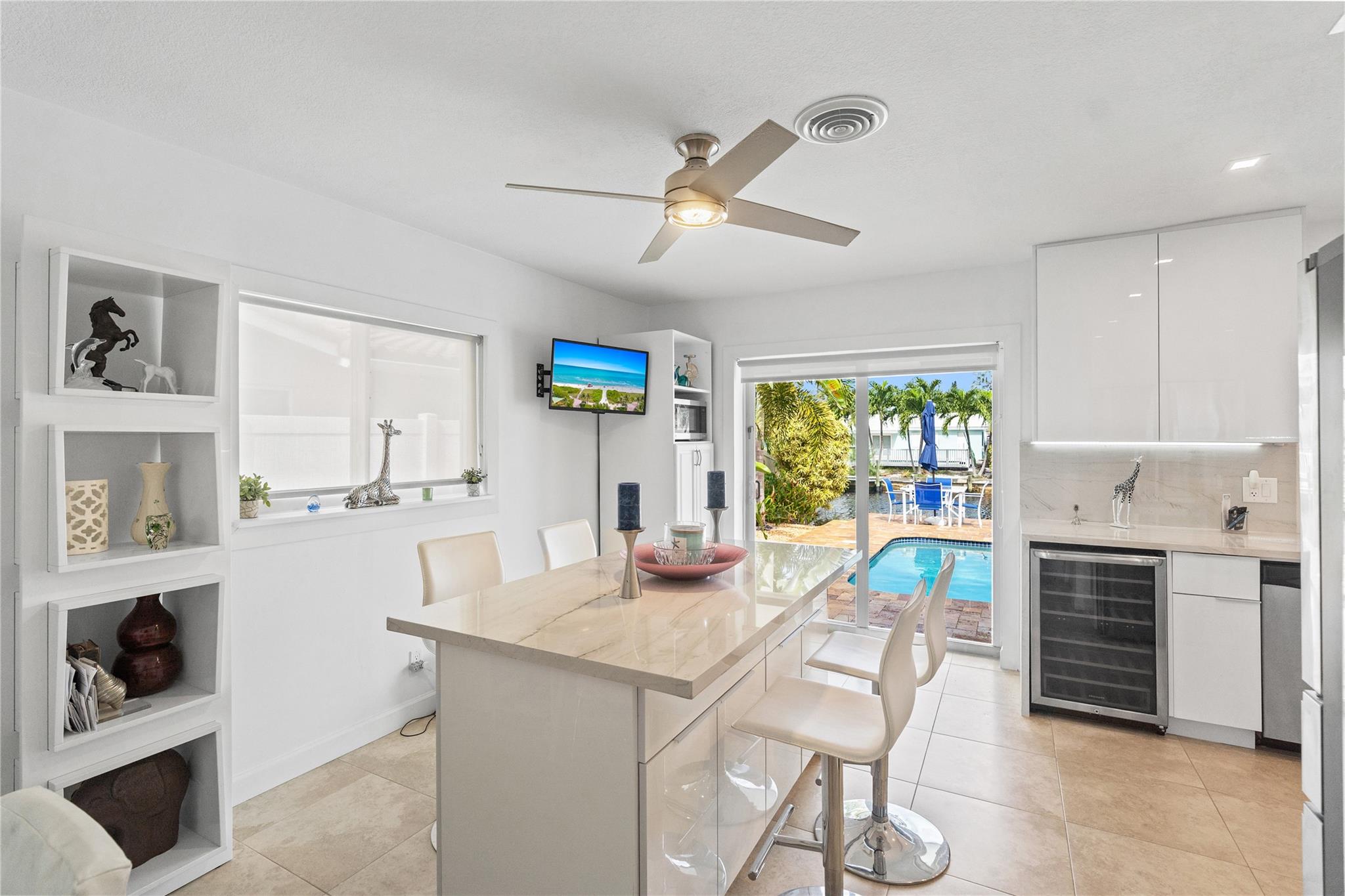 CORAL RIDGE ISLES 45-47 B - Residential