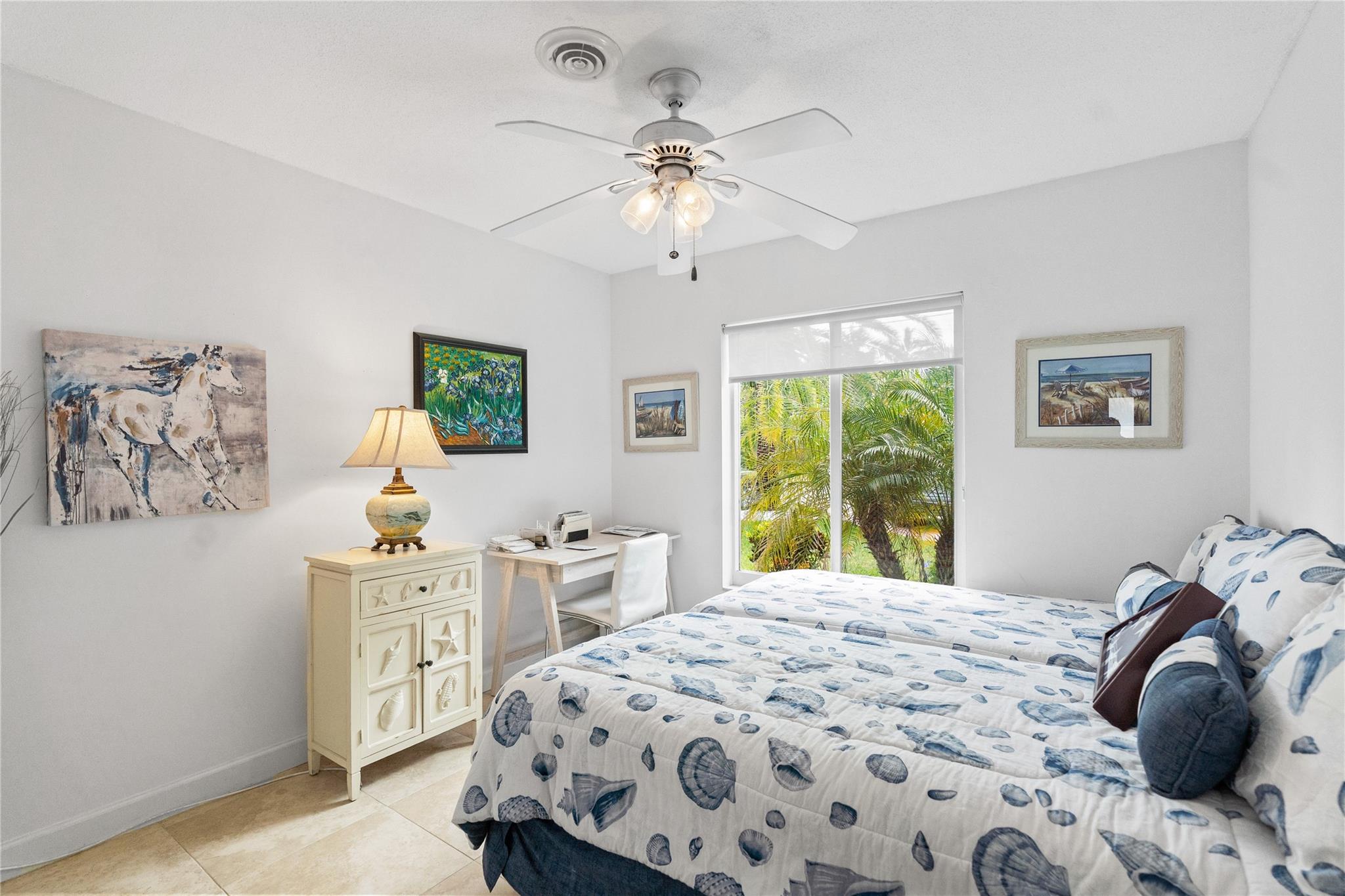CORAL RIDGE ISLES 45-47 B - Residential