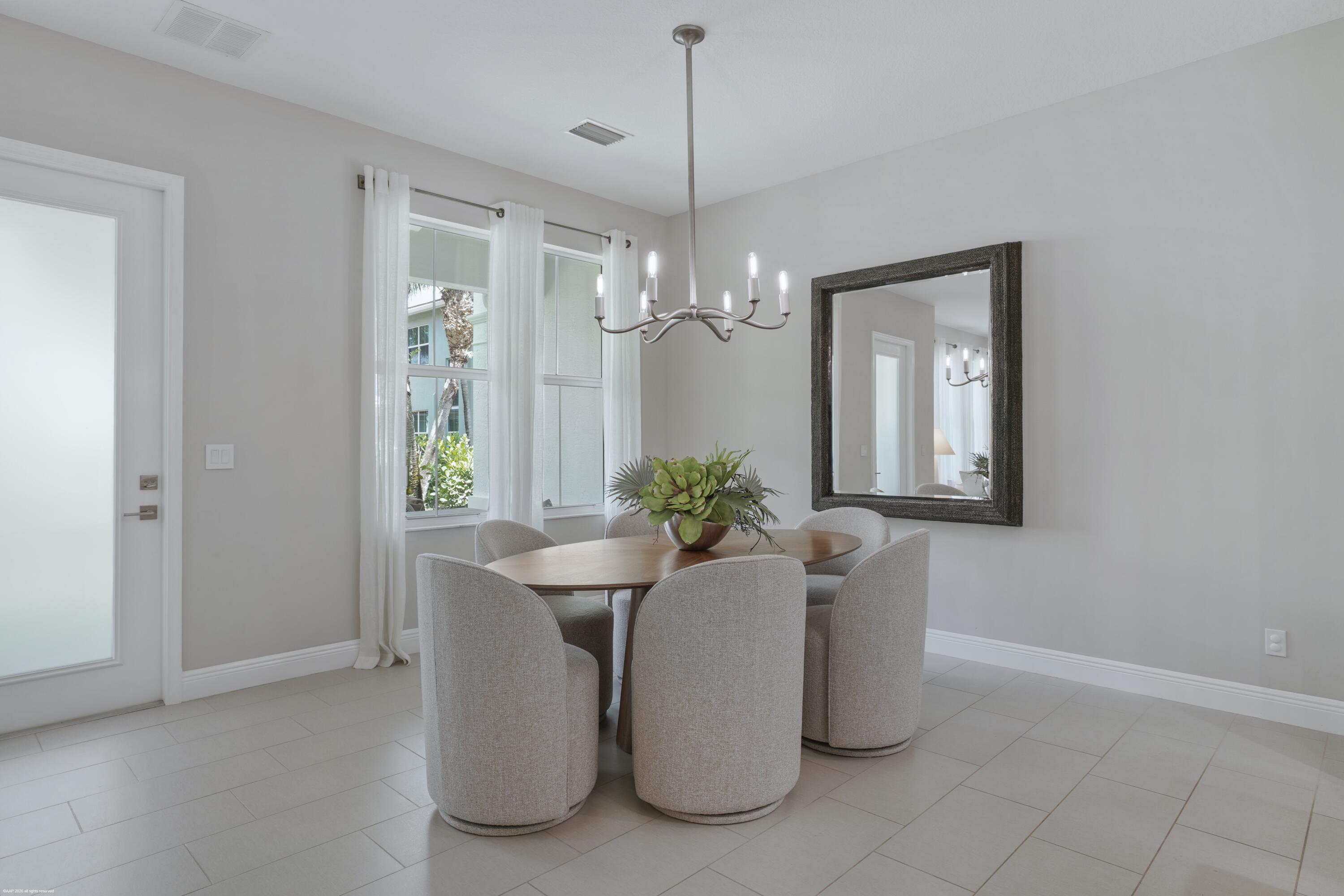 SOUTHAMPTON - Residential Lease