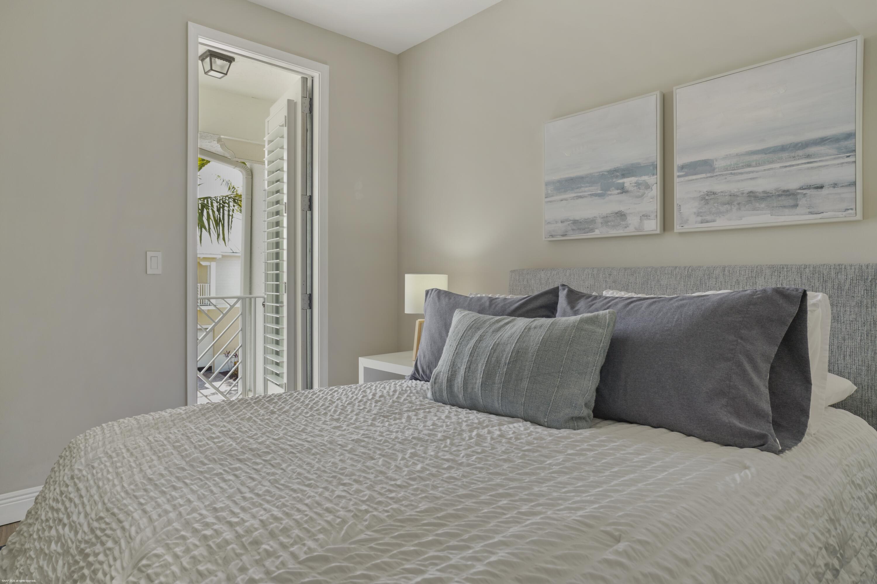 SOUTHAMPTON - Residential Lease