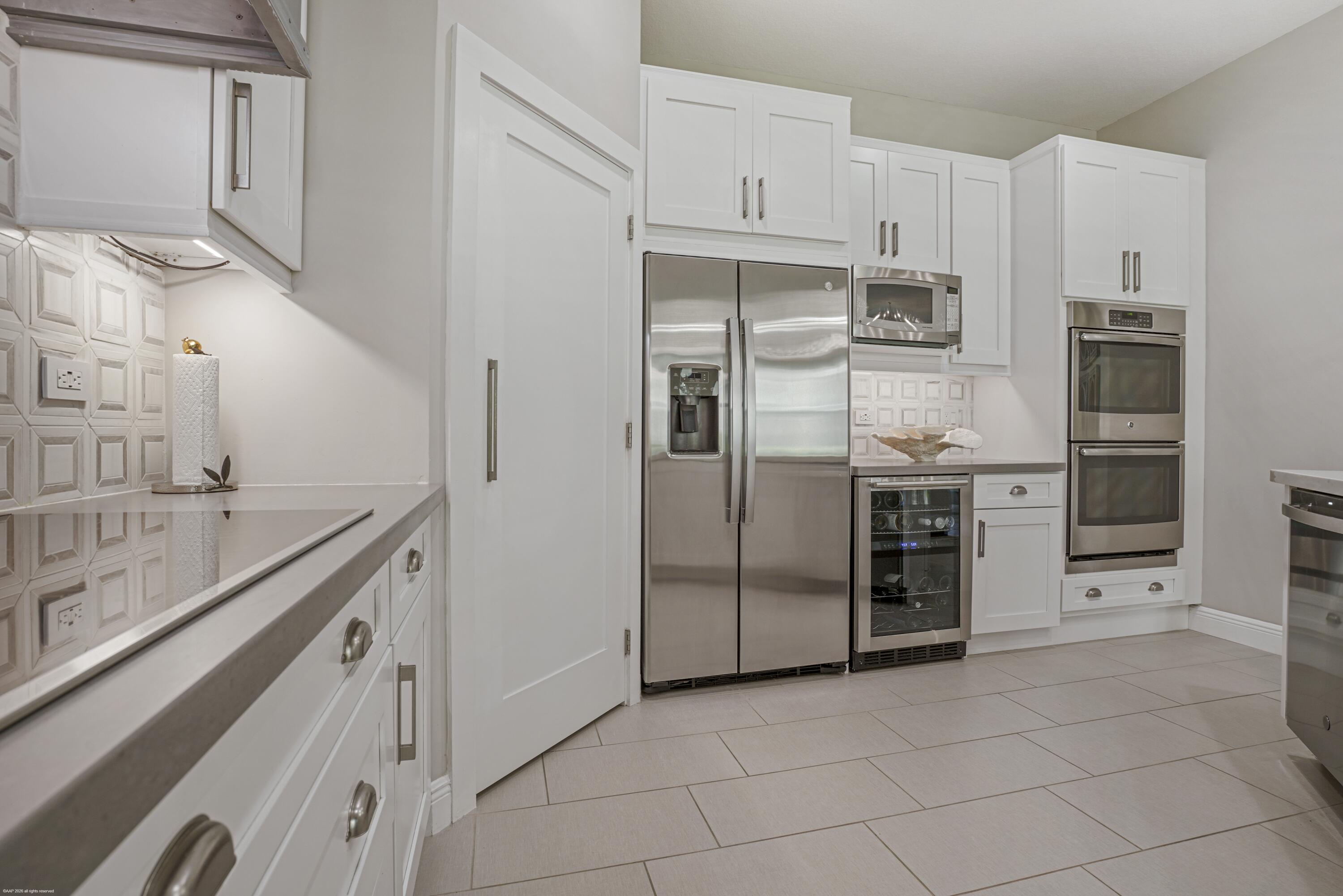 SOUTHAMPTON - Residential Lease
