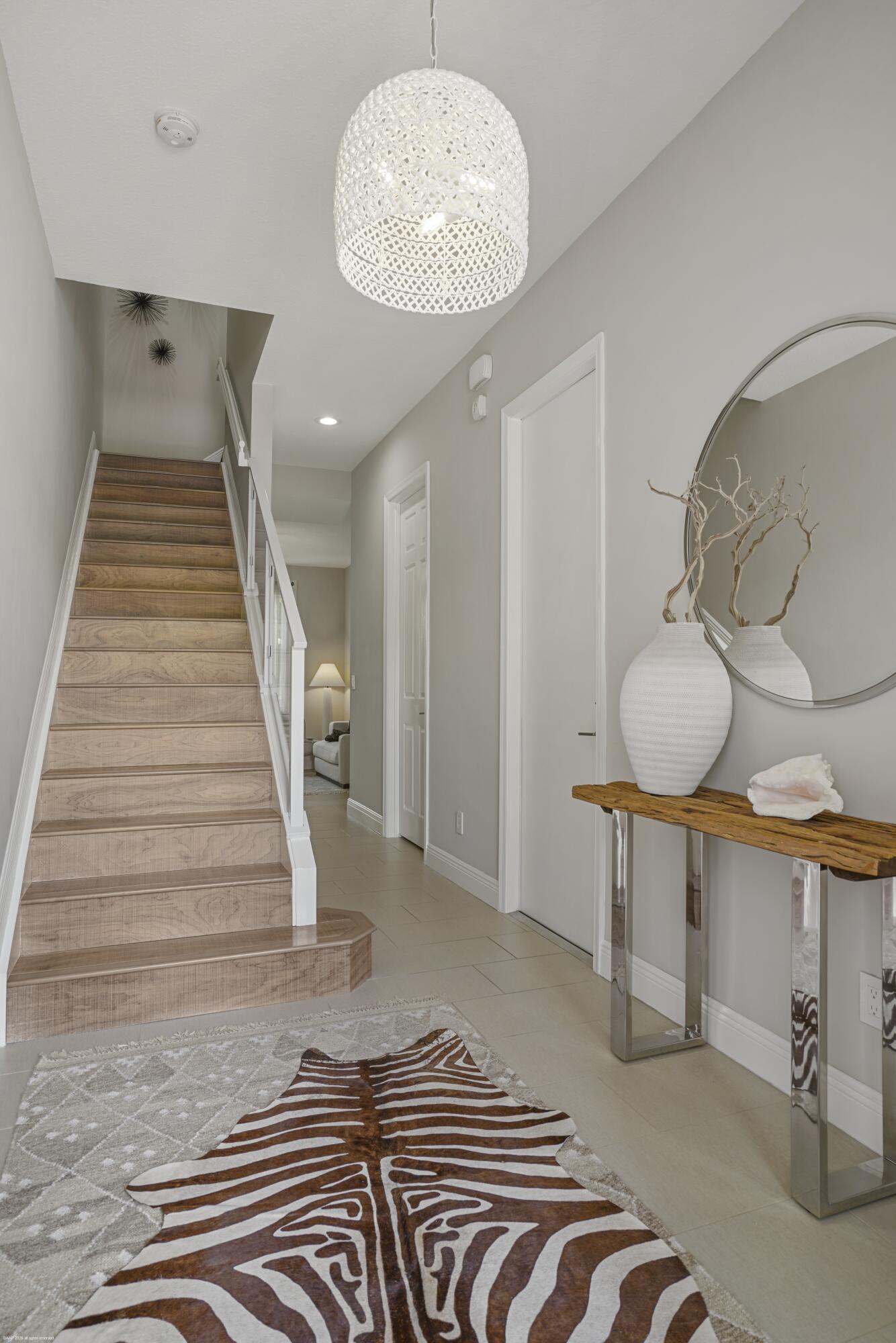 SOUTHAMPTON - Residential Lease