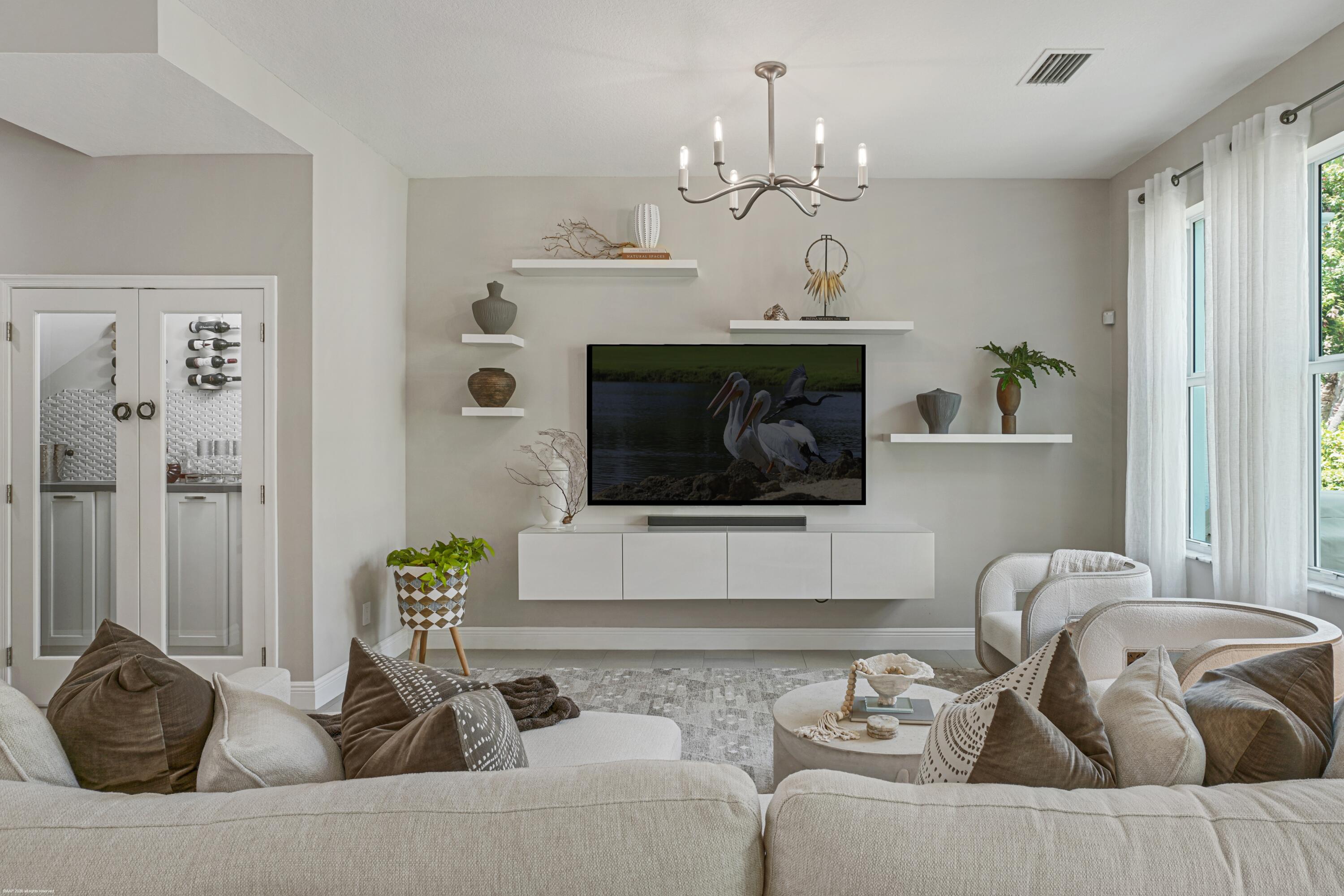 SOUTHAMPTON - Residential Lease