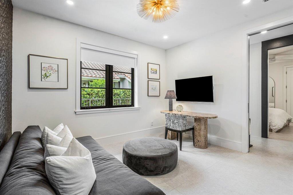 Woodfield Hunt Club - Residential