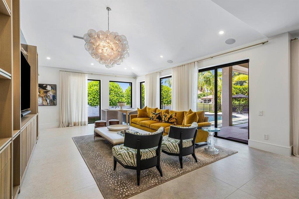 Woodfield Hunt Club - Residential