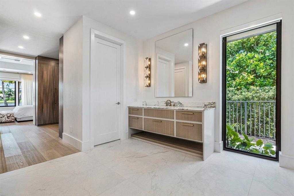 Woodfield Hunt Club - Residential