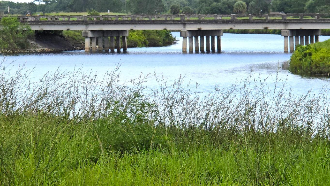 CONNERS GABLES - Land