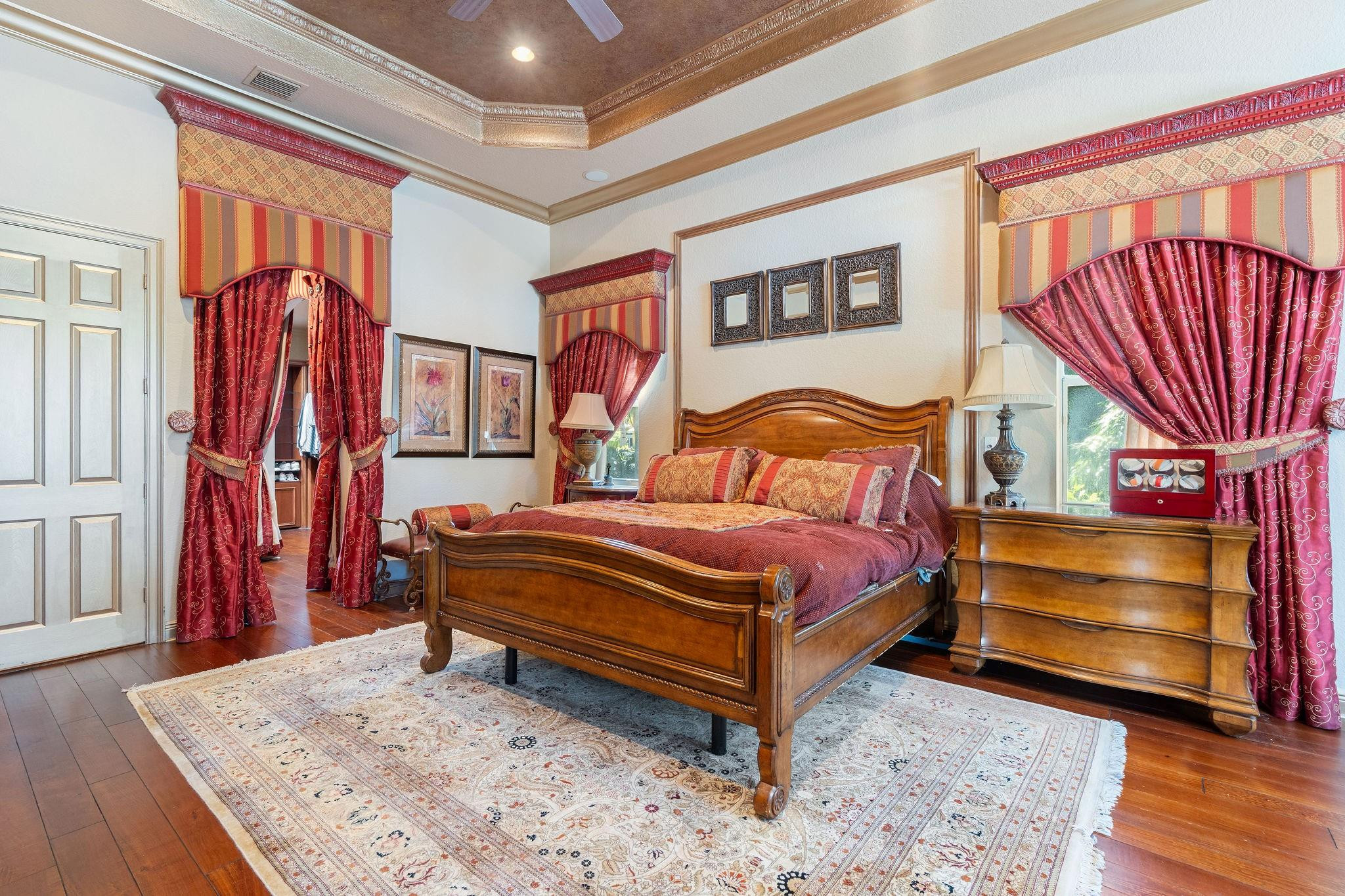 LONG LAKE RANCHES - Residential