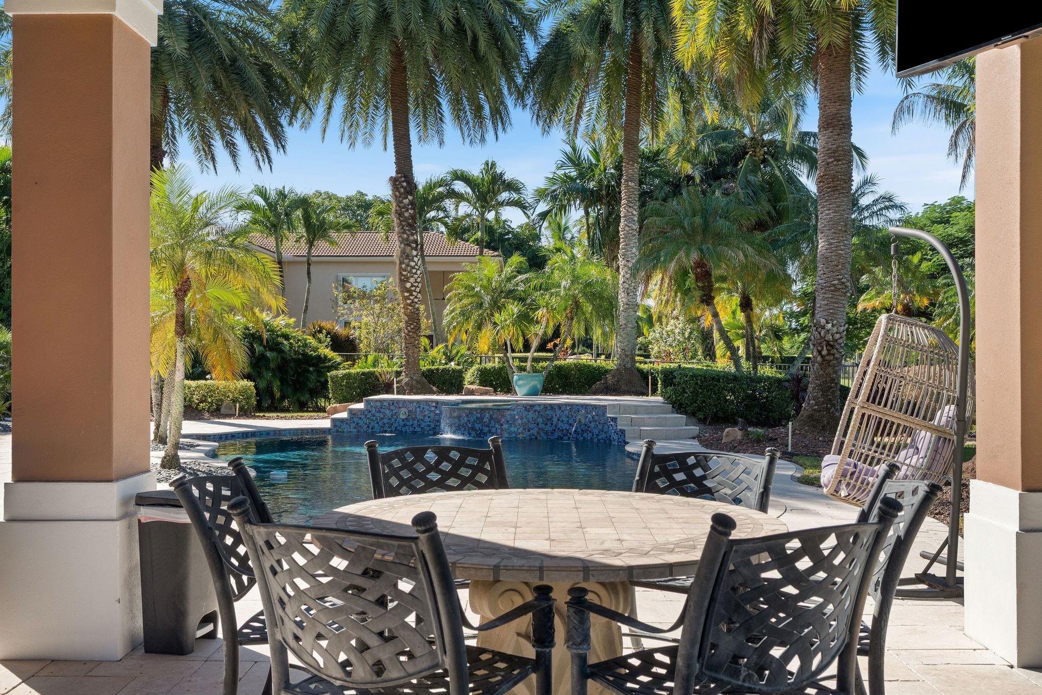 LONG LAKE RANCHES - Residential