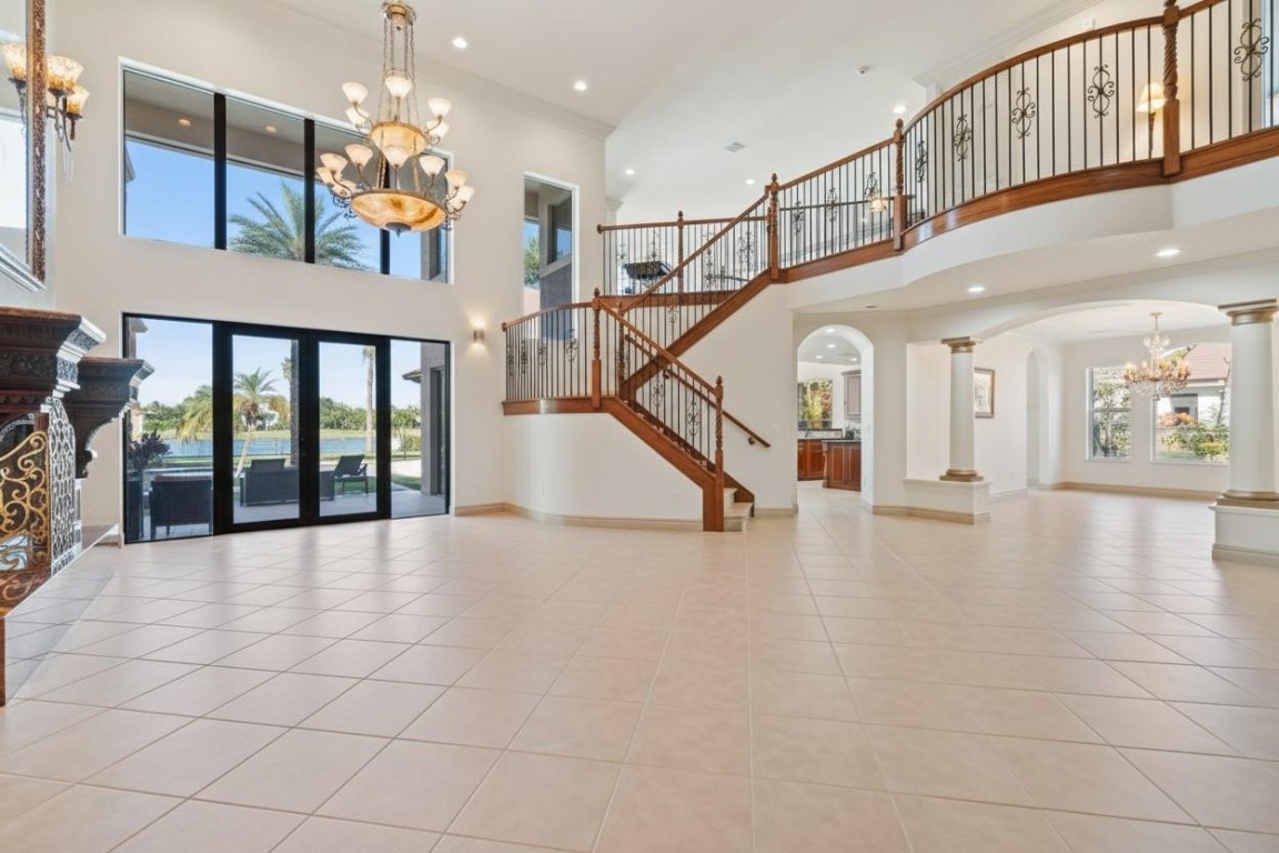 LONG LAKE RANCHES - Residential