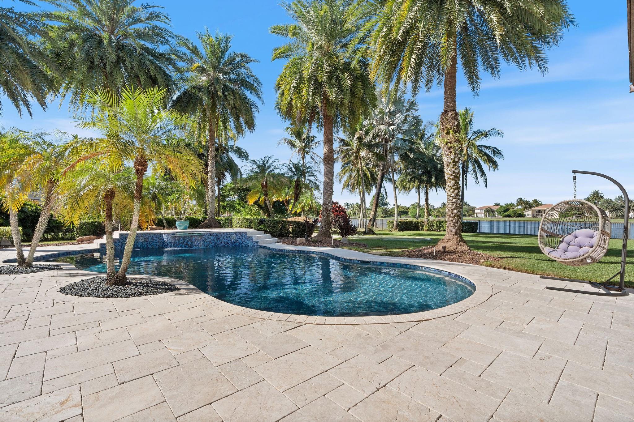 LONG LAKE RANCHES - Residential