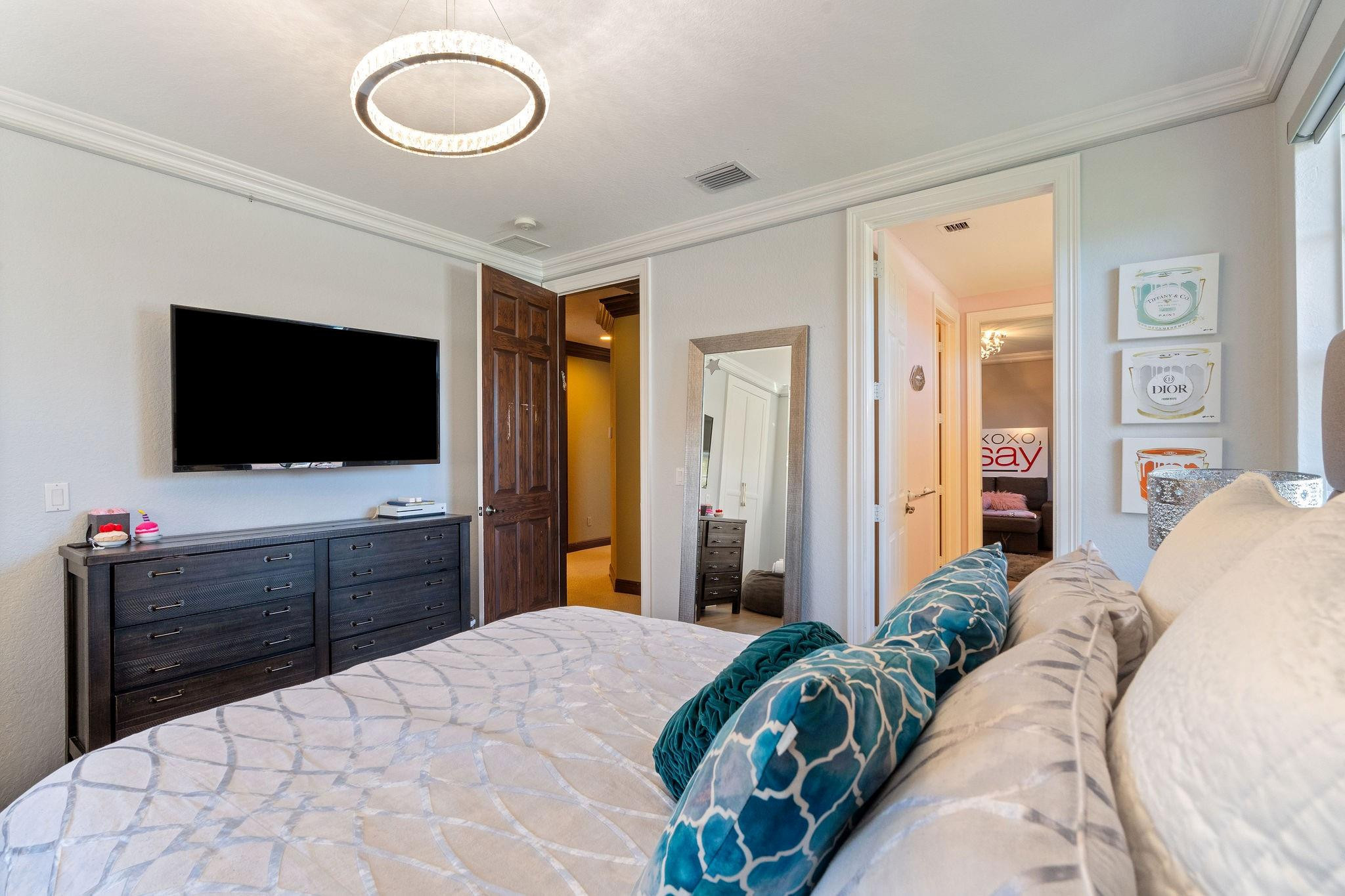 LONG LAKE RANCHES - Residential