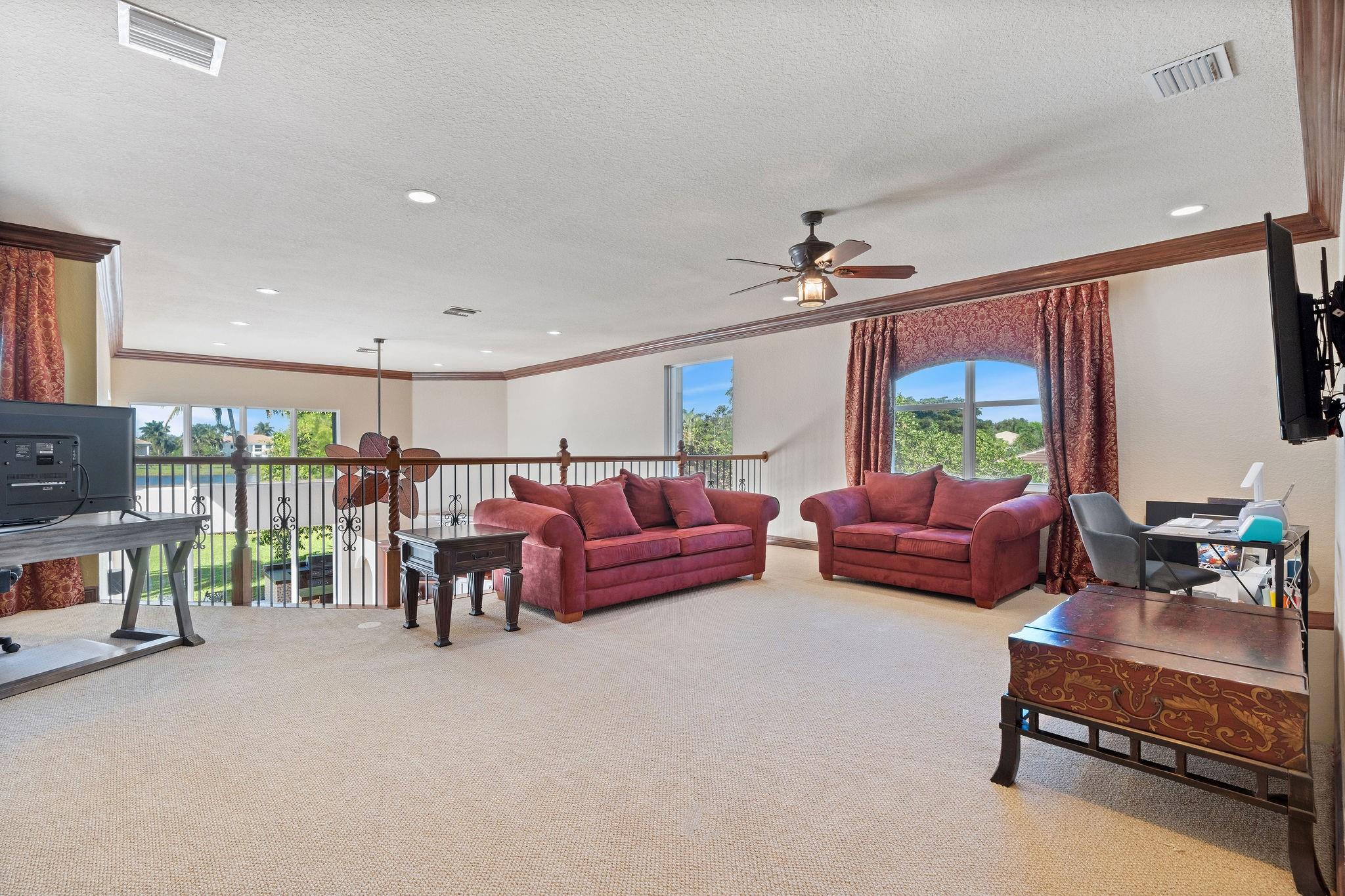 LONG LAKE RANCHES - Residential