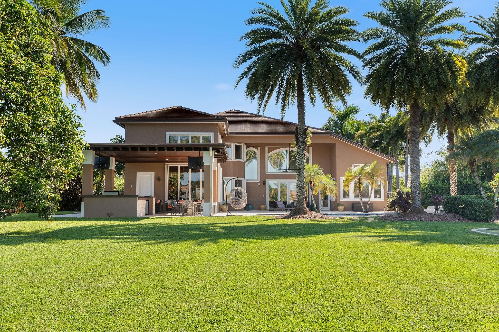 LONG LAKE RANCHES - Residential