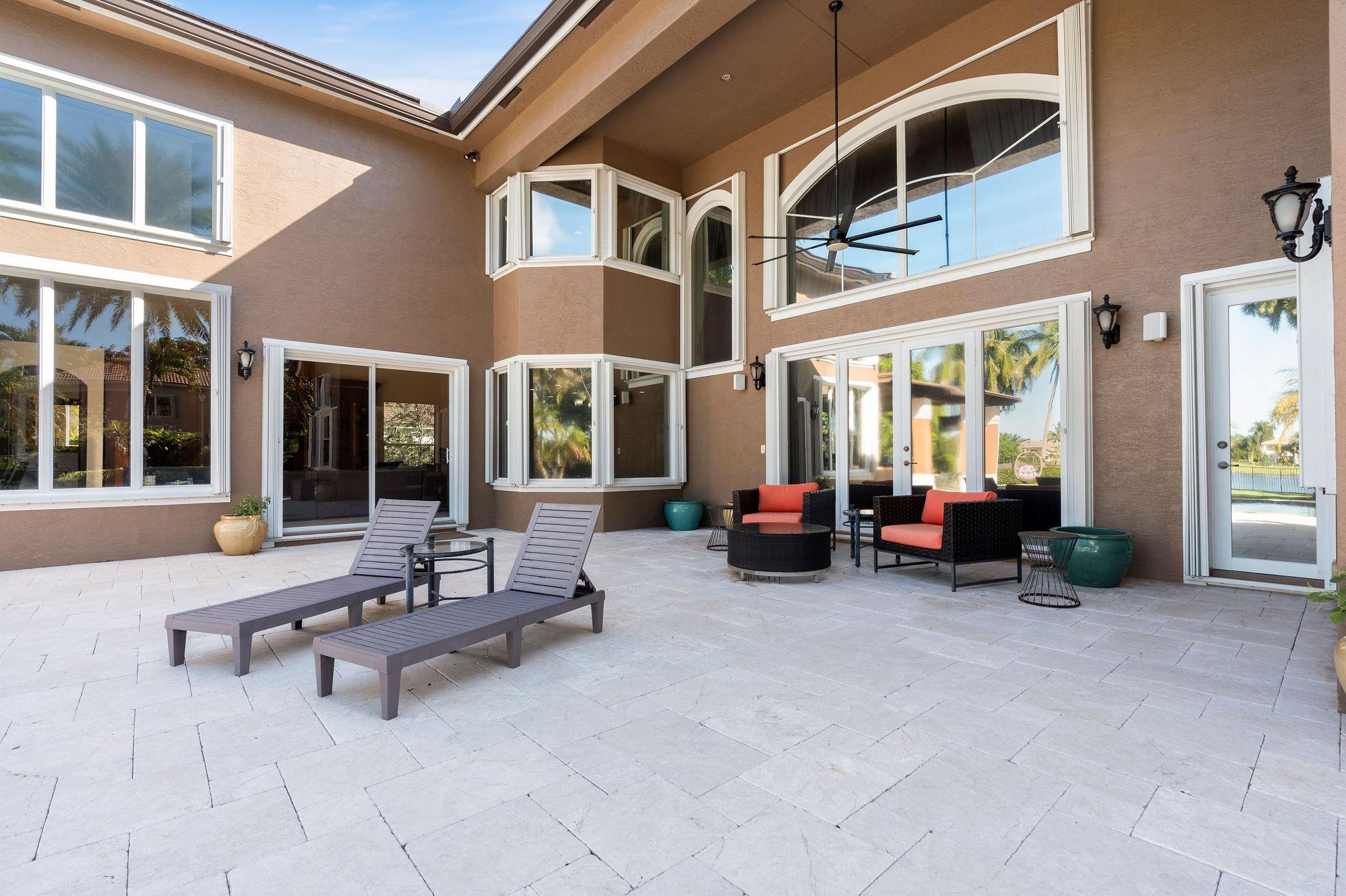 LONG LAKE RANCHES - Residential