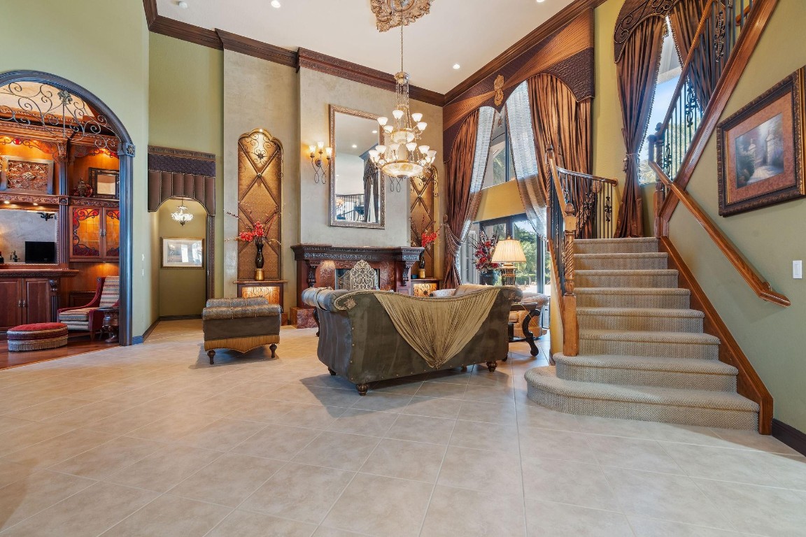 LONG LAKE RANCHES - Residential